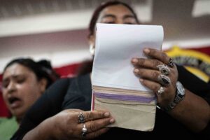 Mujeres misquitas encuentran refugio en cantar alabanzas en su idioma natal: Misquitu|@Óscar Navarrete| Galería News
